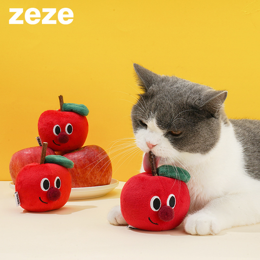 ZEZE Red Apple Silvervine Cat Toy