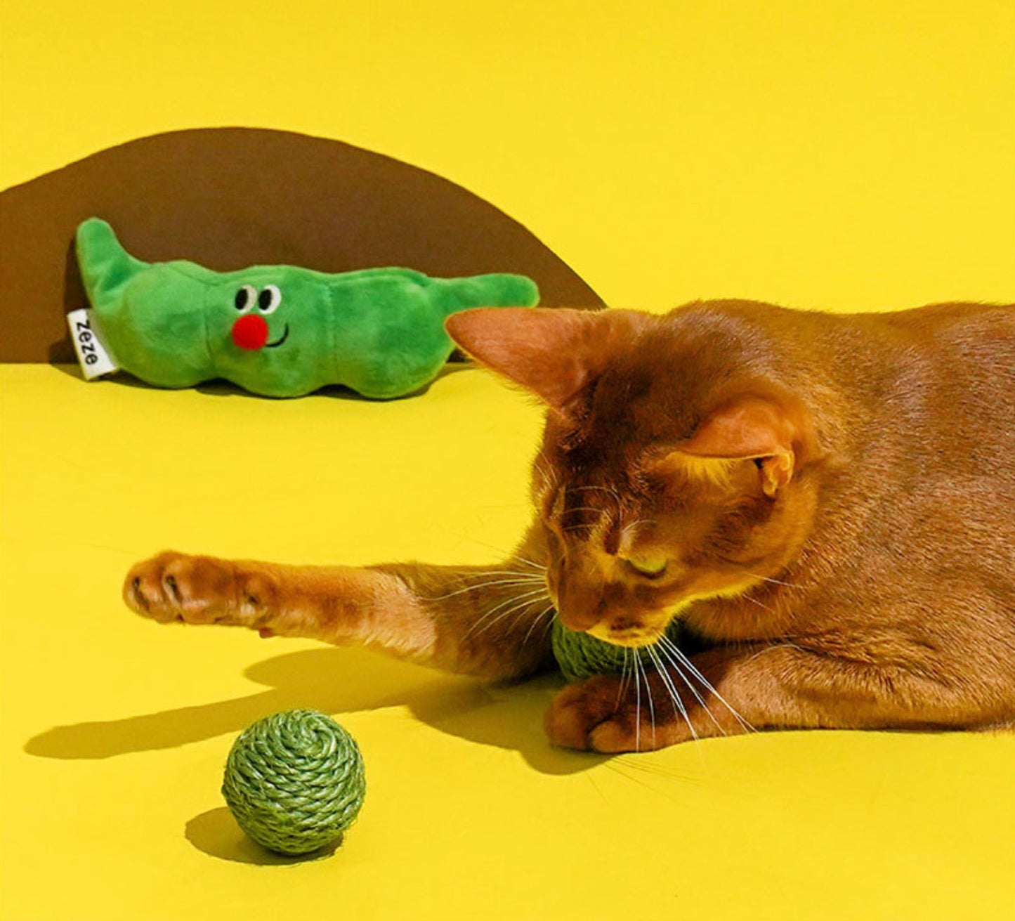 ZEZE Green Pea Sisal Ball Cat Toy (3 in 1)